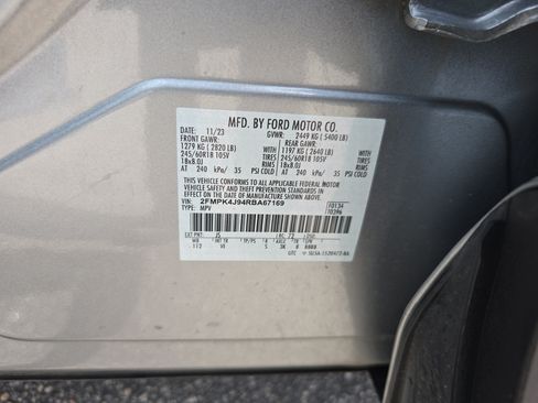 Used 2024 Ford Edge SEL AWD/4WD image 32