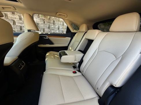 Used 2022 Lexus RX 450h AWD w/ Premium Package image 30