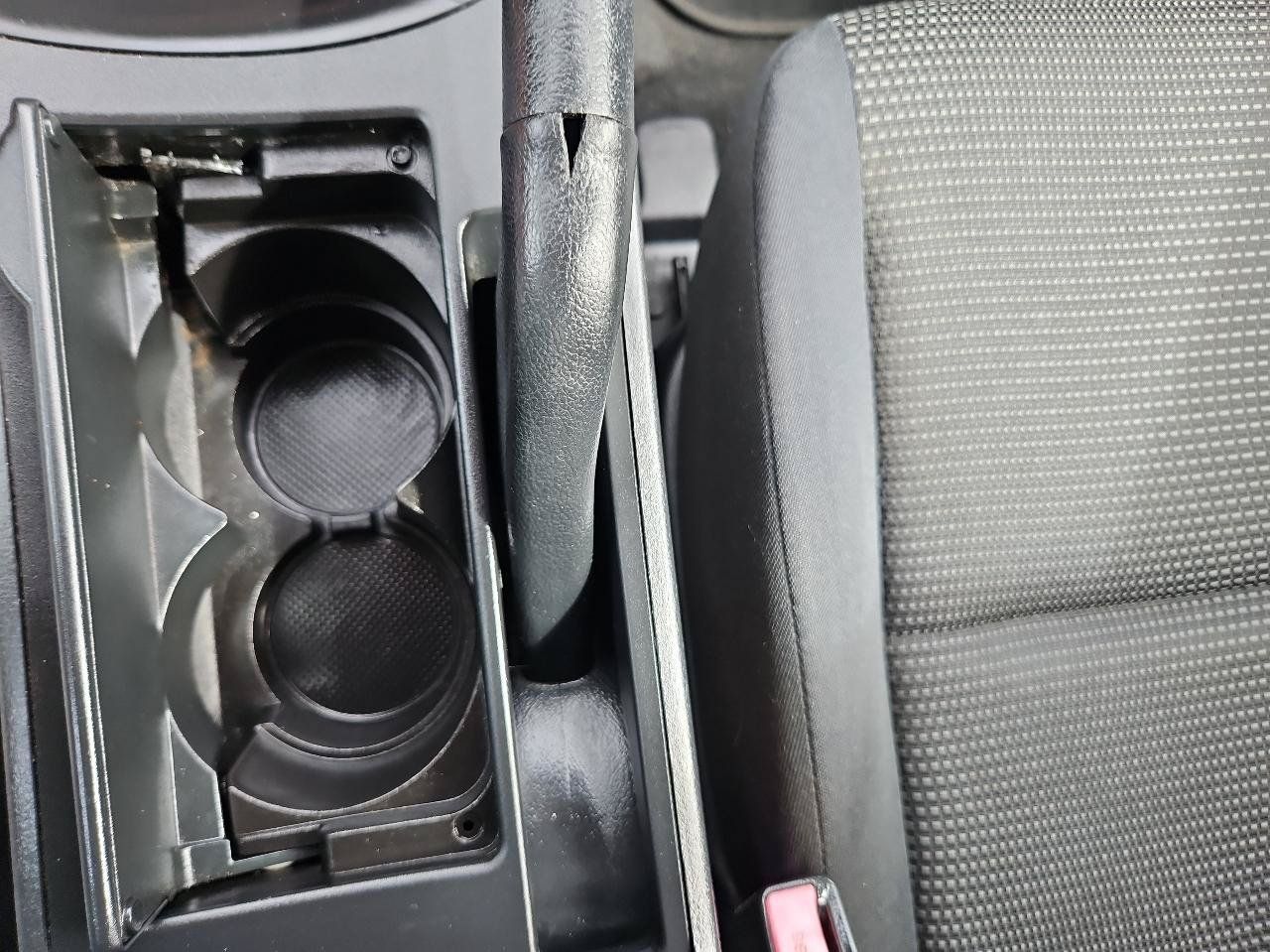 Used 2012 MAZDA MAZDA3 i Touring FWD image 29