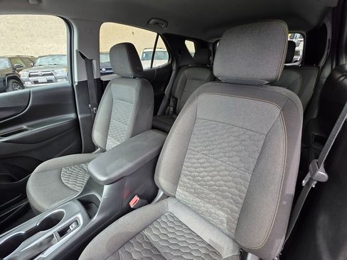 Used 2020 Chevrolet Equinox LT image 18