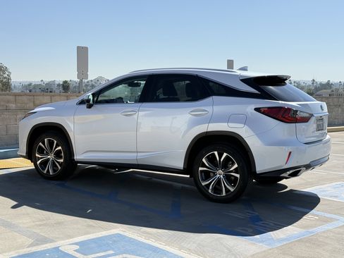 Used 2017 Lexus RX 350 FWD w/ Premium Package image 9