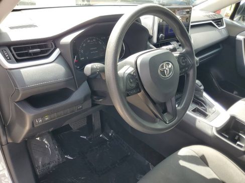 Used 2025 Toyota RAV4 XLE FWD image 14