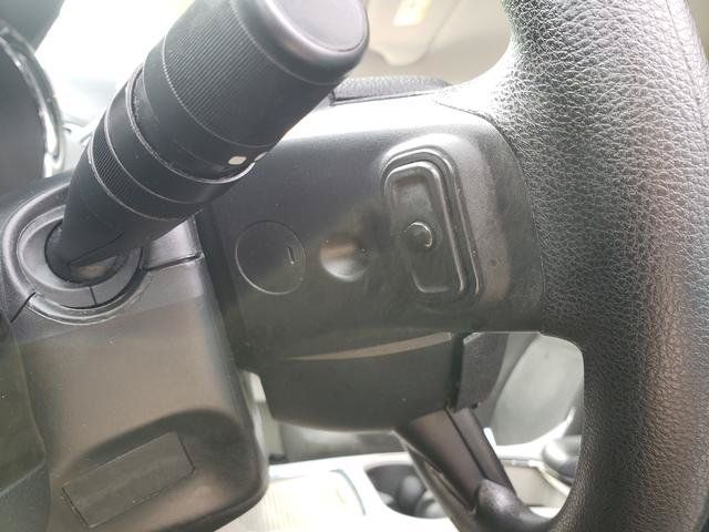 Used 2016 Dodge Grand Caravan SXT FWD image 21