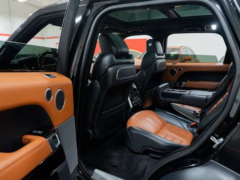 Used 2017 Land Rover Range Rover Sport Autobiography image 16