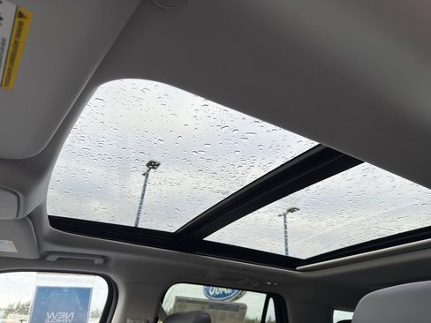 New 2026 Ford Expedition Max Active image 32