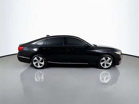 Used 2020 Honda Accord EX image 12