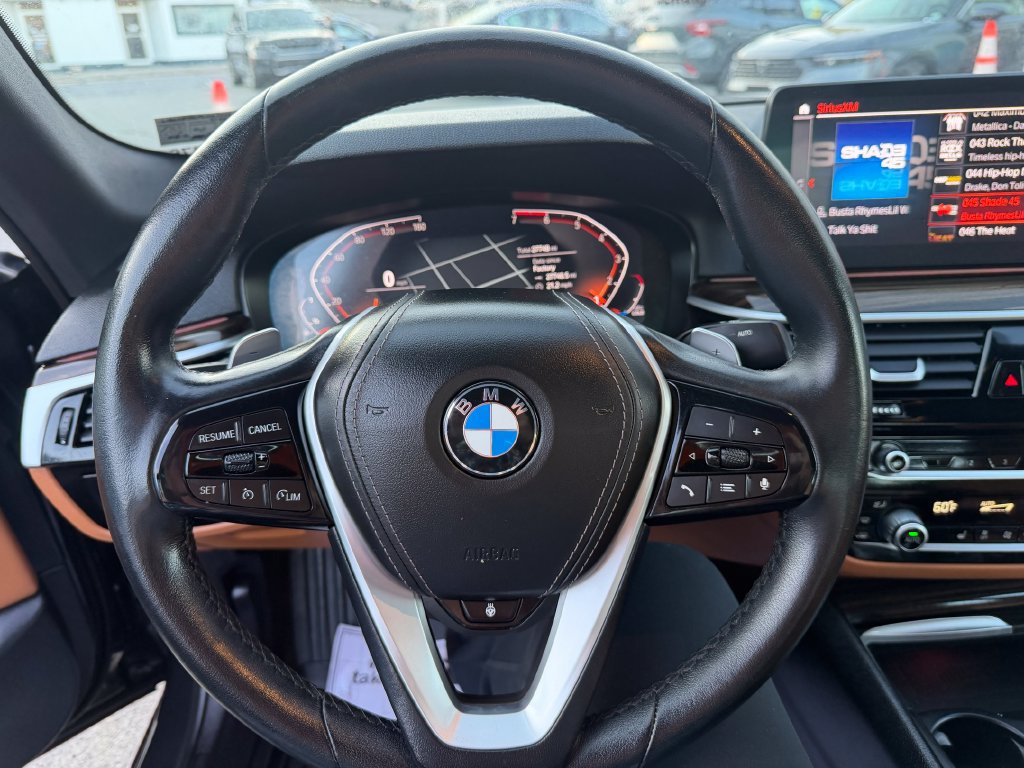 Used 2023 BMW 530i xDrive w/ Premium Package AWD/4WD image 15