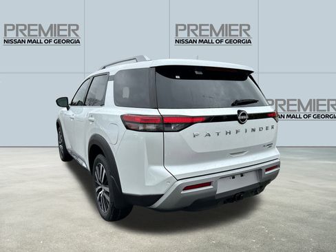 New 2025 Nissan Pathfinder Platinum image 7