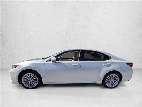 Used 2018 Lexus ES 350 image 9