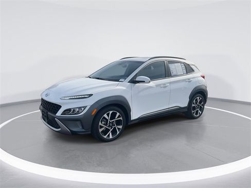 Used 2023 Hyundai Kona Limited image 4