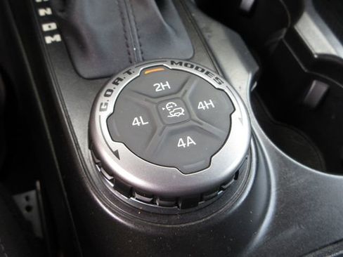 Certified 2022 Ford Bronco Big Bend w/ Sasquatch Package image 19