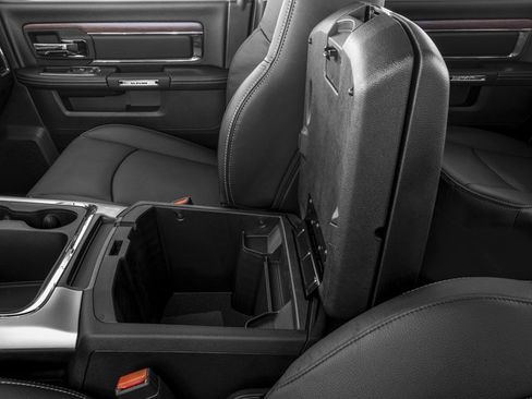 Certified 2017 RAM 1500 Laramie w/ Convenience Group image 15