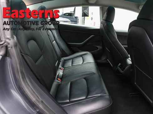 Used 2023 Tesla Model 3 Standard Range RWD image 17