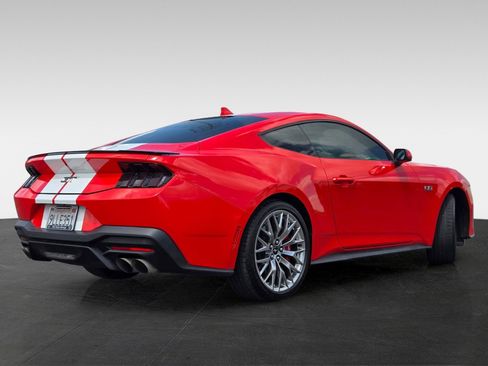 Used 2024 Ford Mustang GT Premium RWD image 4