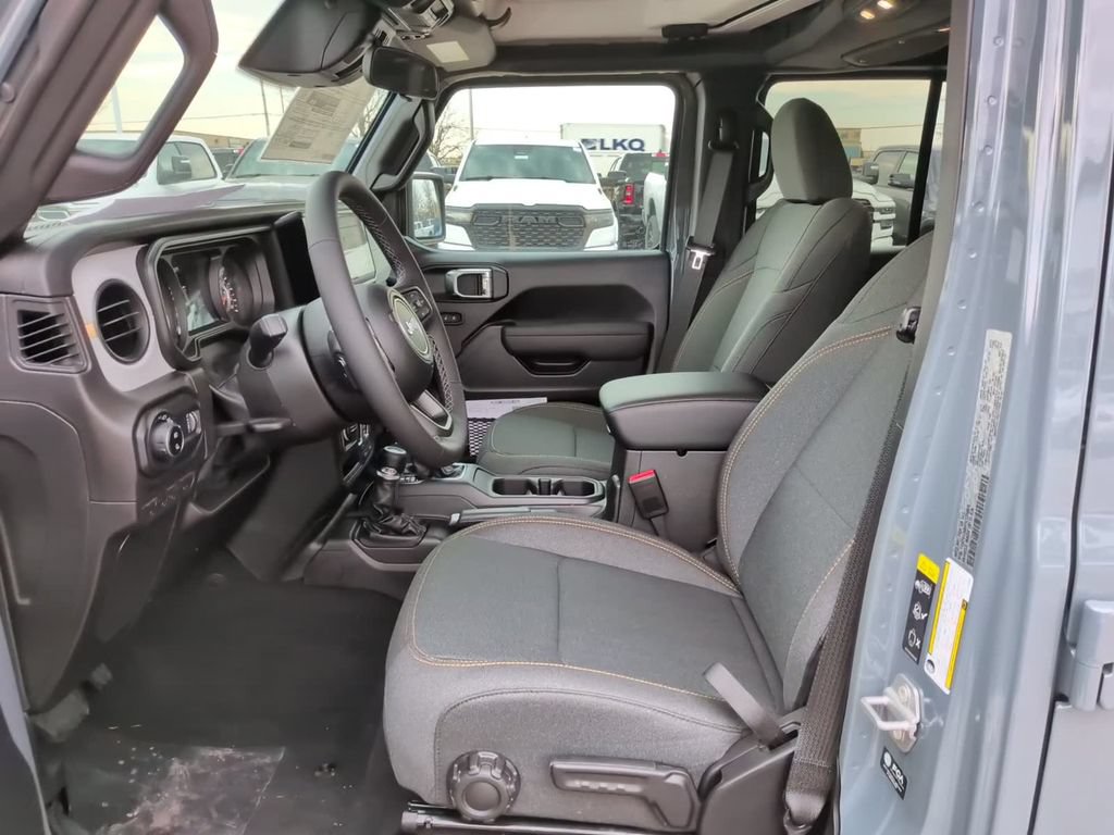 New 2026 Jeep Gladiator Sport AWD/4WD image 22