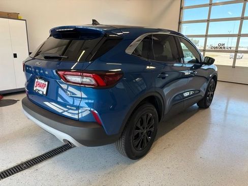 Used 2023 Ford Escape Active AWD/4WD image 7