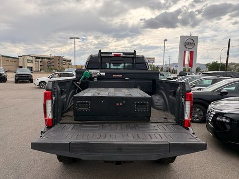 Used 2018 Ford F250 Platinum w/ Platinum Ultimate Package AWD/4WD image 13