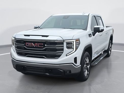Used 2024 GMC Sierra 1500 SLT w/ SLT Convenience Package image 7