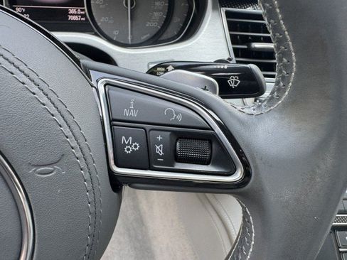 Used 2017 Audi S8 Plus AWD/4WD image 28