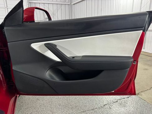Used 2020 Tesla Model 3 Performance AWD/4WD image 40