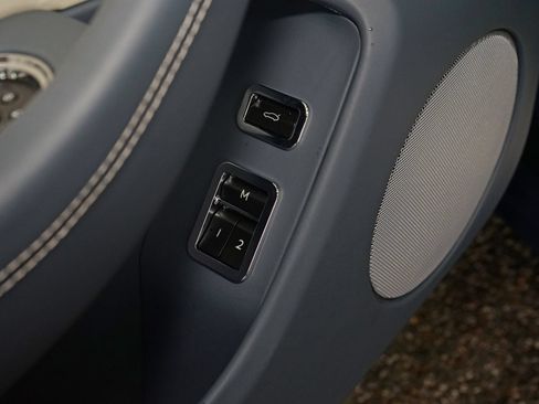 Used 2022 Bentley Flying Spur V8 AWD/4WD image 31
