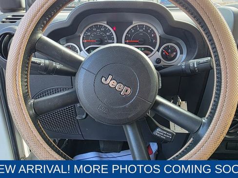 Used 2010 Jeep Wrangler Unlimited Sport image 13