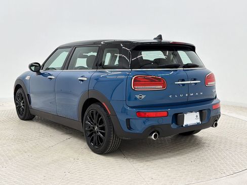 Certified 2024 MINI Cooper Clubman S FWD image 3