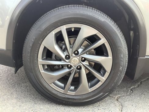 Used 2015 Nissan Rogue SL w/ SL Premium Package AWD/4WD image 23
