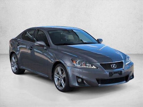 Used 2013 Lexus IS 250 w/ Premium Pkg Value Edition RWD image 3