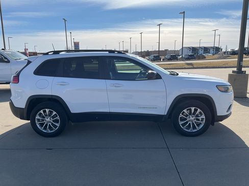 Used 2022 Jeep Cherokee Latitude Lux image 6