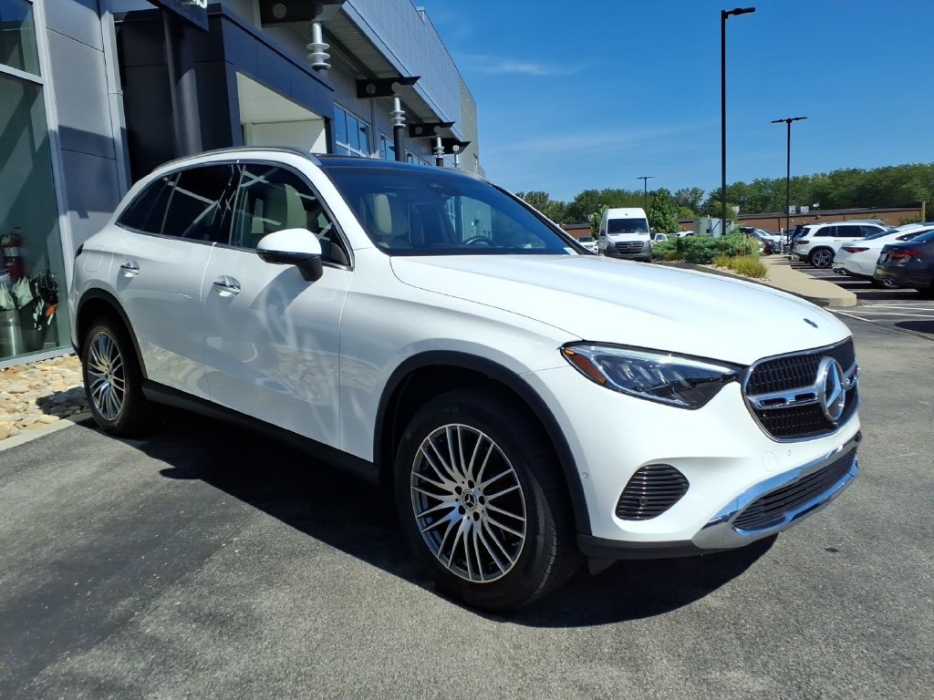 Certified 2023 Mercedes-Benz GLC 300 4MATIC image 8