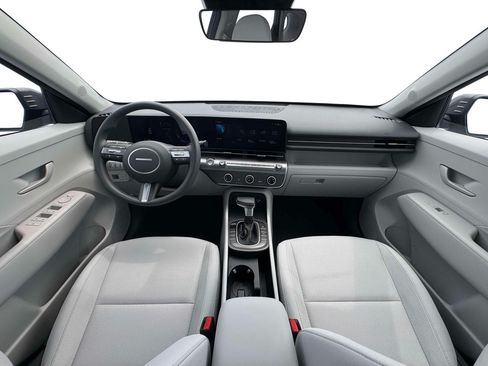 Used 2026 Hyundai Kona SE FWD image 13