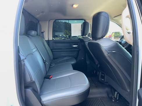 Used 2019 RAM 3500 Tradesman w/ Chrome Appearance Group AWD/4WD image 26