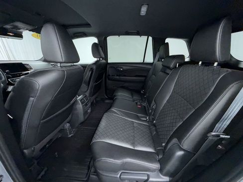 Used 2020 Honda Passport Touring image 12