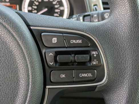 Certified 2017 Kia Niro LX image 21