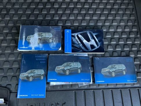 Used 2012 Honda Pilot Touring image 31