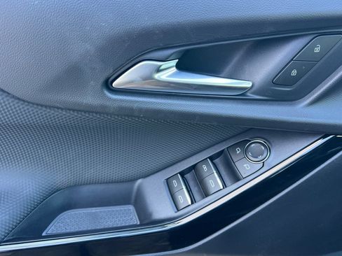 New 2026 Chevrolet Equinox RS AWD/4WD image 8