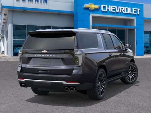 New 2026 Chevrolet Suburban High Country AWD/4WD image 5