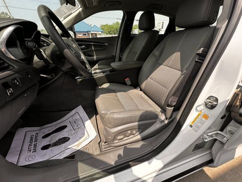 Used 2019 Chevrolet Impala LS FWD image 8