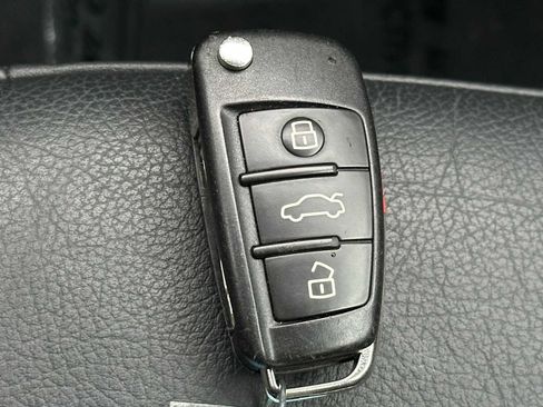 Used 2016 Audi A3 e-tron Premium w/ 17" Wheel Package image 31