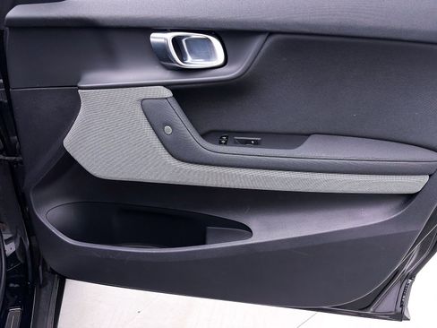 Used 2023 Polestar Polestar 2 w/ Pilot Pack image 30