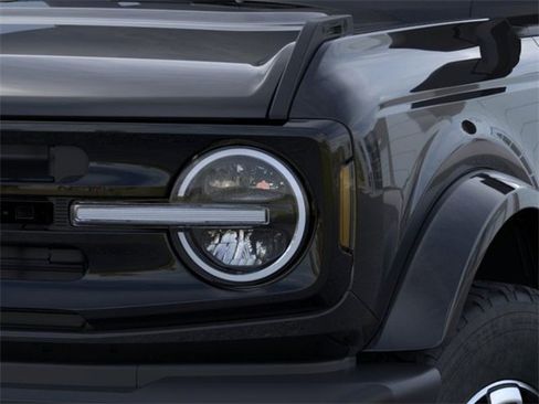 New 2025 Ford Bronco Outer Banks image 20