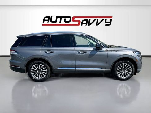 Used 2023 Lincoln Aviator Reserve w/ Elements Package Plus AWD/4WD image 8