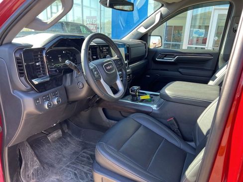Certified 2023 GMC Sierra 1500 SLT w/ SLT Premium Package AWD/4WD image 12