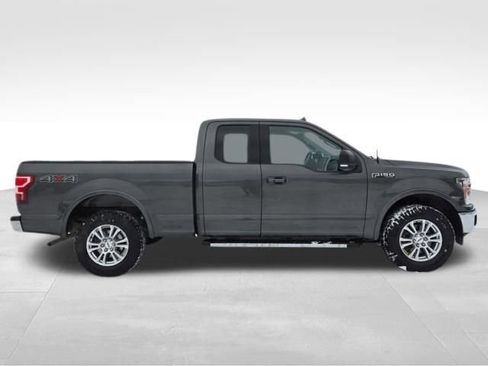 Used 2018 Ford F150 Lariat w/ Trailer Tow Package image 12