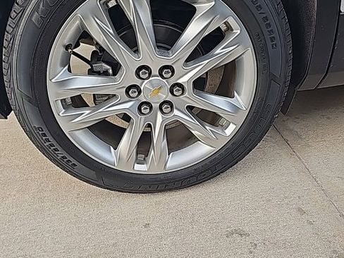 Used 2019 Chevrolet Blazer LT w/ Sun and Wheels Package image 7