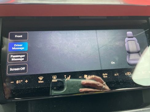 Used 2025 Jeep Wagoneer S Launch Edition w/ Trailer Tow Group image 23