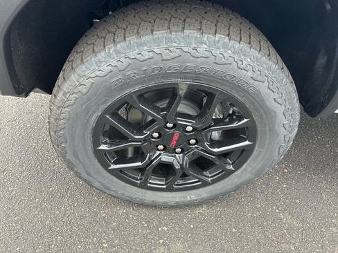 New 2026 GMC Canyon AT4 w/ Technology Plus Package AWD/4WD image 32