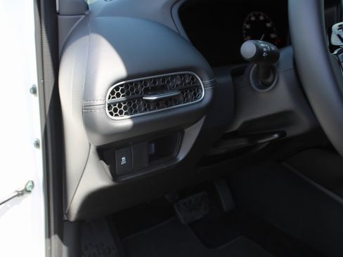 New 2026 Honda HR-V EX-L image 20