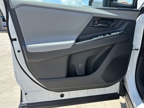 New 2026 Toyota C-HR w/ Cold Weather Package AWD/4WD image 6